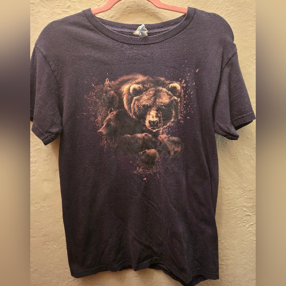 Vintage Bear Graphic Tee • Dawson City Yukon Canada Nature Wildlife Shirt